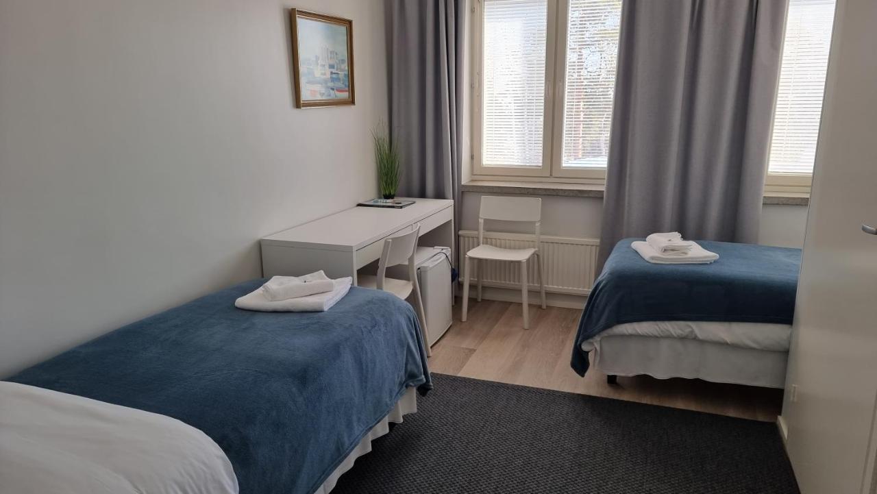 Gasthaus Vanha-Merivartioasema Kotka Exteriör bild